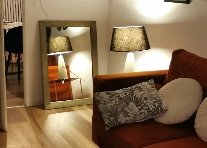 Chez Sherlock Et Oscar Bruyeres